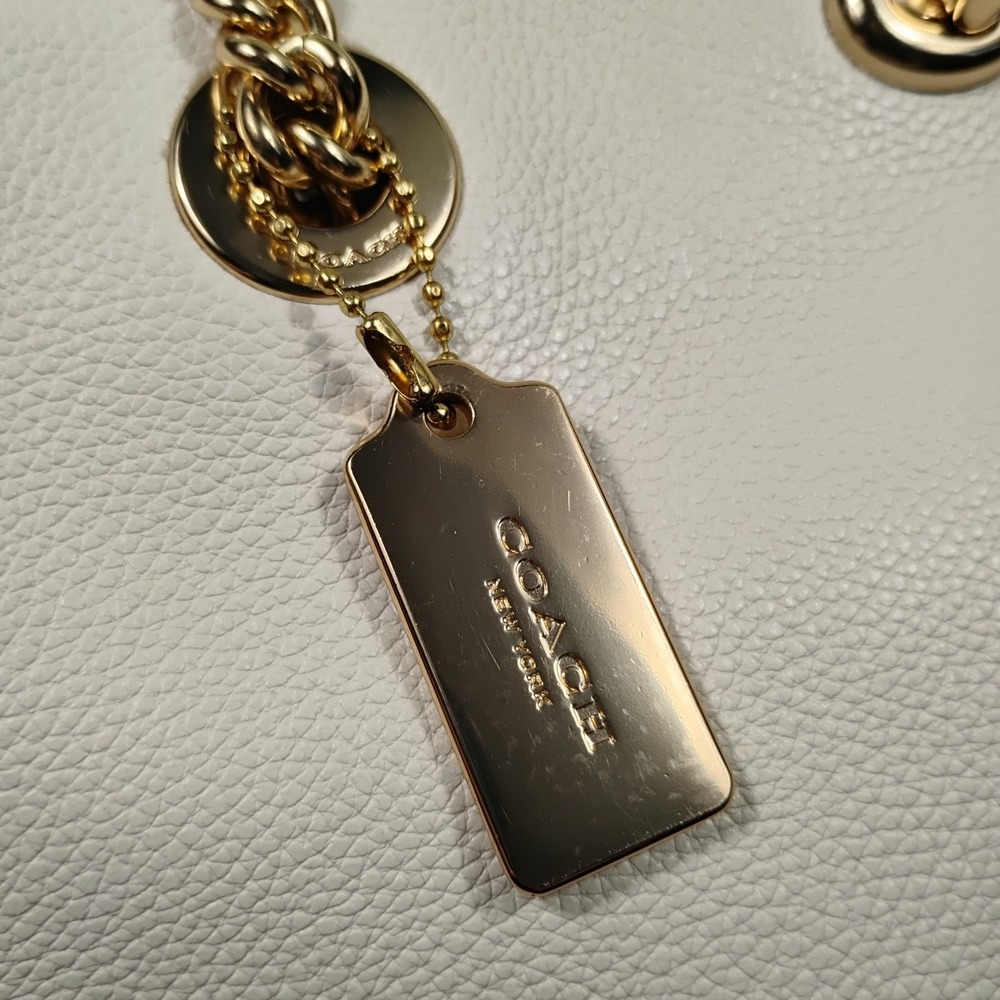 Authentic Coach 57107 Turnlock Chain Tote Chalk Pebbled Leather Shoulder Bag - Picture 13 of 16